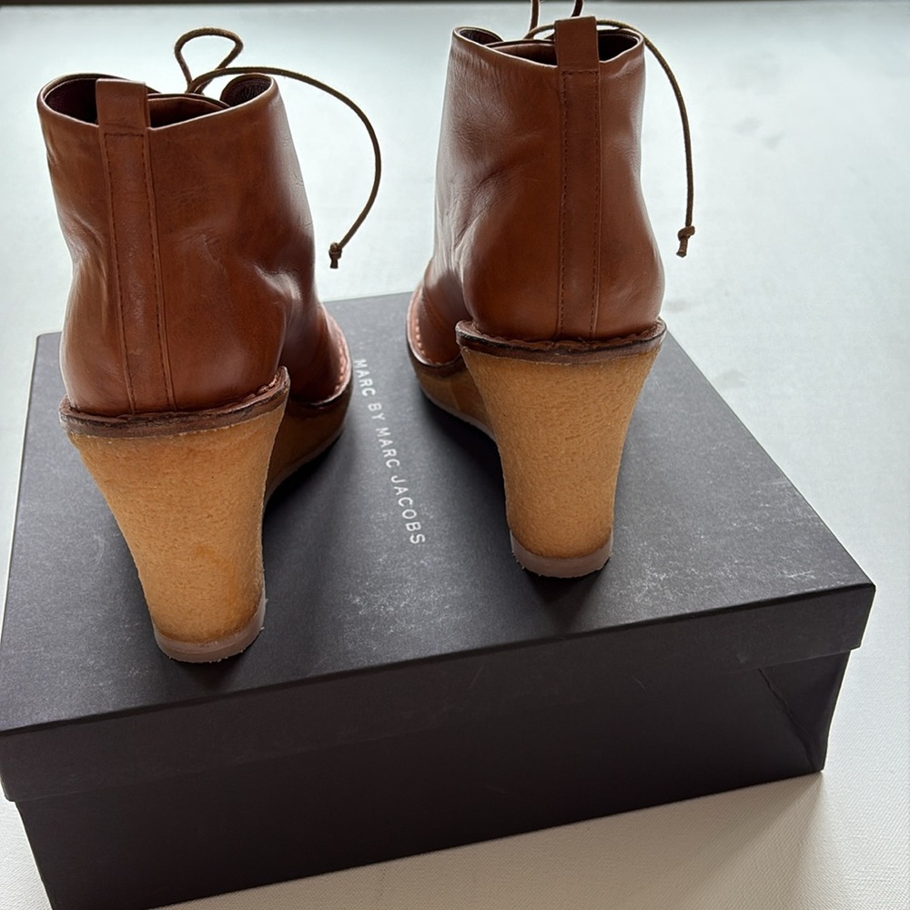 Marc By Marc Jacobs Cognac Leather Wedge Booties-NIB-Brown-Size 8.5-9 - Picture 6 of 14